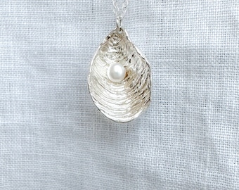 Oyster with Pearl necklace - fresh water pearl, adjustable