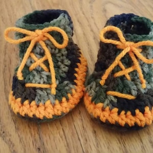 Baby hunting booties