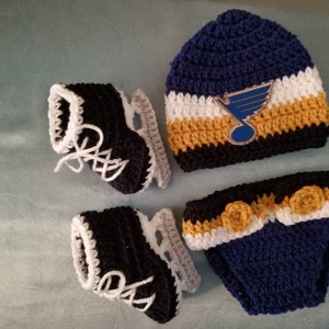 Conjunto de regalo de crochet inspirado en el St. Louis Blues / Conjunto de regalo para bebé