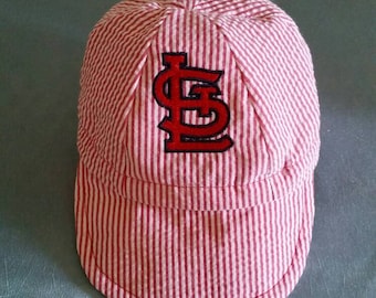 Baby baseball cap for St Louis fans