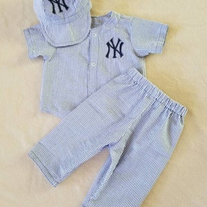 Baseball Jersey, Jersey and cap, shorts, knickers or long pants set inspired by vintage baseball. Great for New York fans.