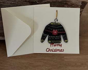 Tarjeta navideña con jersey festivo de vidrio fusionado, recuerdo desmontable hecho a mano.