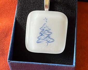 Colgante único de árbol de Navidad hecho a mano.