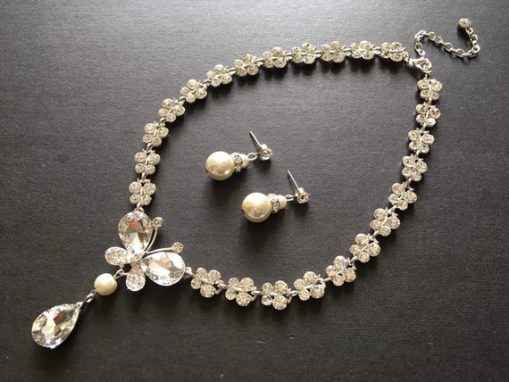 SALE - Butterfly Necklace, Wedding Jewelry Set, Bridal Set, Prom Jewelry, Birthday Gift for Her, Statement Necklace, Silver Jewelry Set