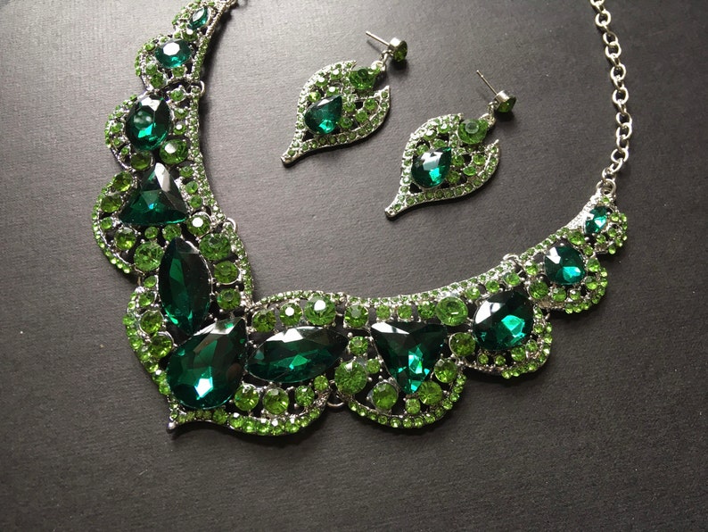 Victorian emerald crystal necklace, wedding necklace, wedding jewelry, bridal necklace, rhinestone necklace, wedding set, bridal jewelry set image 9
