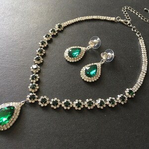 SALE - Emerald necklace set, crystal teardrop necklace, birthday gift, prom jewelry set, birthstone jewellery, thanksgiving gift image 2