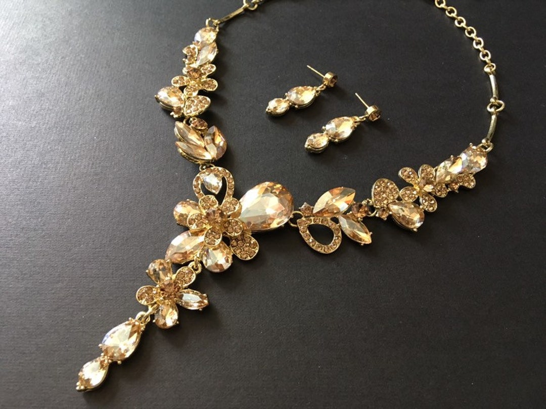 Champagne Burst Pendant Necklace