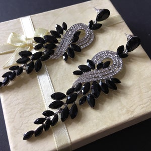 Black drop earrings, birthstone earrings, black crystal earrings, black bridal jewelry, black earrings, black prom earrings