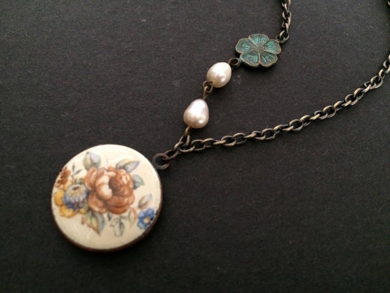 pearls necklace Floral round locket flower necklace charm necklace SALE nature garden necklace locket necklace flower necklace