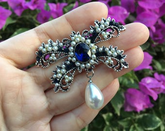 SALE - Formal dress brooch, brooch for evening dress, birthday gift for her, Grandma gift for Mom, birthstone jewelry, blue crystal brooch