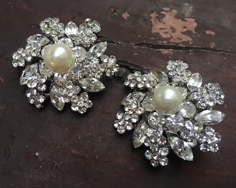 Lovely Swarovski rhinestone crystals shoe clips, wedding bridal shoe clips, bridal jewelry, rhinestones shor clips, bridesmaids gift