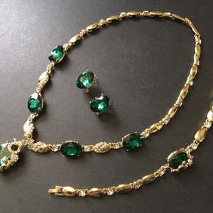Gold Halskette, Smaragd Hochzeit Schmuck, Smaragd grün Hochzeit, etwas grünes, Braut Schmuck, Braut Armband Ohrringe, Goldhochzeit Set