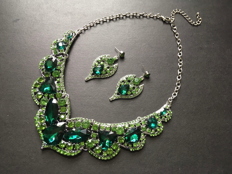 Victorian emerald crystal necklace, wedding necklace, wedding jewelry, bridal necklace, rhinestone necklace, wedding set, bridal jewelry set image 2