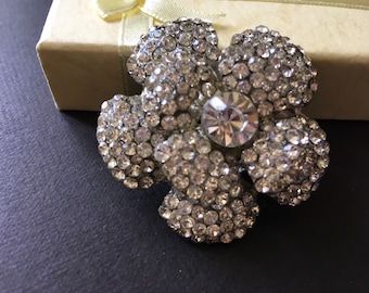 Flower brooch, crystal bridal brooch, wedding brooch, prom brooch pin, wedding jewelry, bridal jewelry, silver dress pin, statement brooch