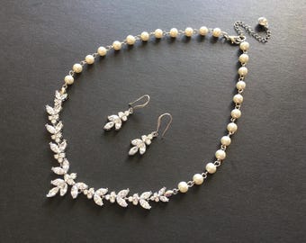 Bridal Jewelry Set, Pearl Necklace and Earrings, Silver Jewellery, Birthday Gift for Her, Anniversary Gift for Her, Wedding Jewellery Set