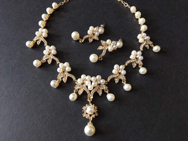 wedding necklace statement necklace rhinestones crystals necklace bridal necklace Romantic gold necklace pearls necklace wedding set
