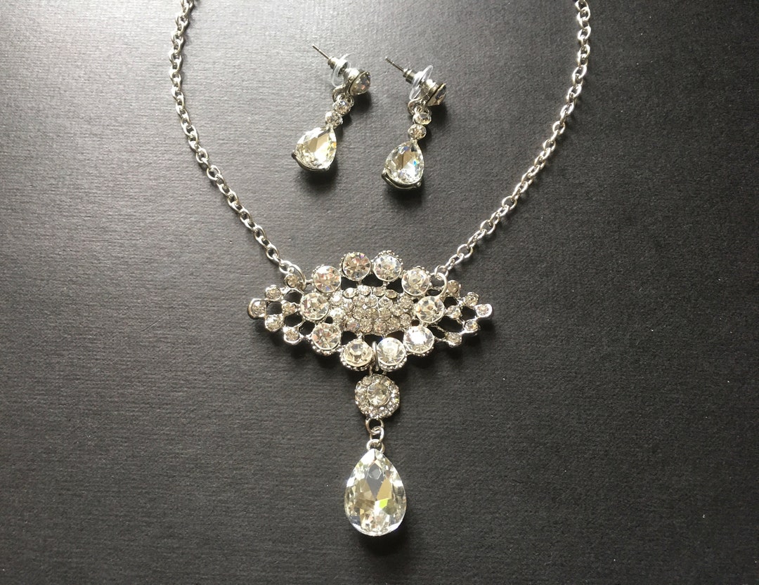 Buy SALE Victorian Jewelry, Wedding Necklace Set, Crystal Bridal Necklace  Set, Dangle Necklace, Vintage Wedding, Bridal Jewelry, Prom Necklace