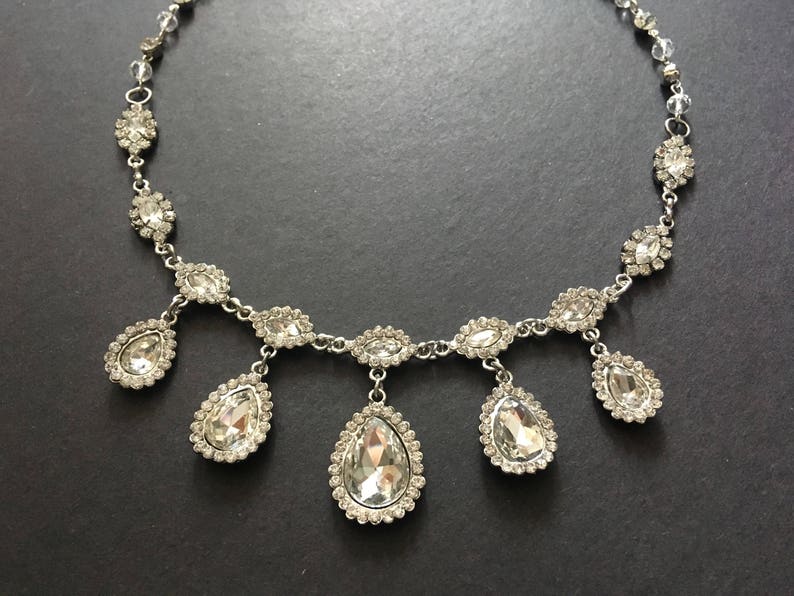 bridal necklace SALE Love teardrops wedding bridal rhinestones crystals chandelier teardrop jewelry set engaged rhinestones necklace