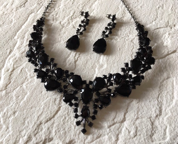 Black Bridal Necklace, Black Rhinestone Necklace, Black Necklace and  Earrings, Black Necklace Set, Black Evening Necklace, Black Homecoming -  Etsy