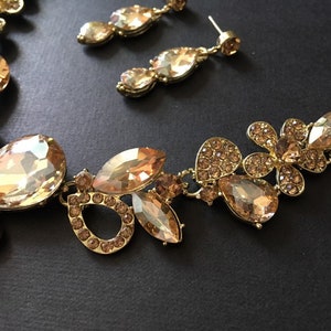 CHAMPAGNE CRYSTAL NECKLACE IN GOLD main image 0