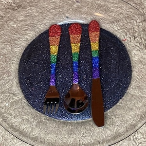 Rainbow glitter silverware, Custom spoon fork and knife, Party table decor, Glitter cutlery, Sparkle kitchen accessory, Pride gifts