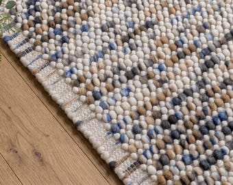 Tapis à pompons en laine multicolore, tapis texturé à grosses boucles bleu, crème et beige