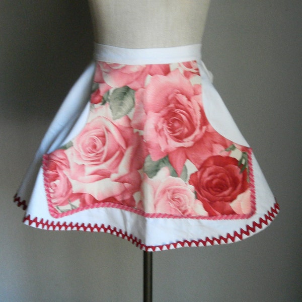 White Half Apron Front Pocket with Pink & Red Roses Fabric lots of rick rack