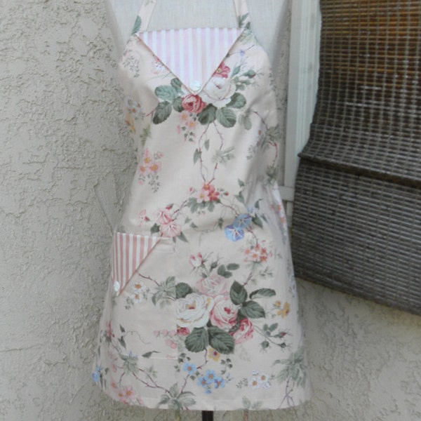 Full Apron Pink Floral and Stripes Big Side Pocket Polished Cotton