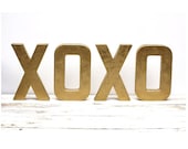 XOXO Letters Metallic Gold 8 pouces - Comme vu dans BETTER HOMES and Gardens Magazine
