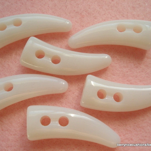 36mm White Resin Toggle Buttons White Toggles Pack of 10 Toggle Buttons TOG05