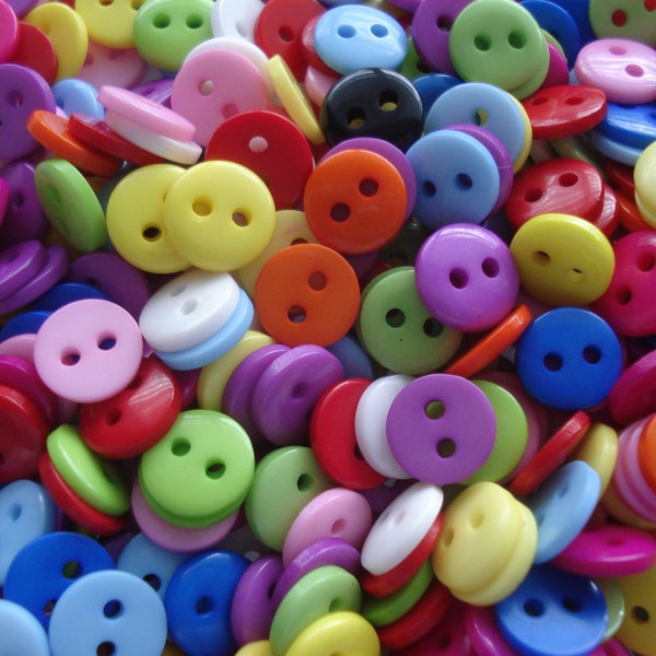100 Great Value Acrylic Buttons, 9mm Buttons, Pack of 100 Mixed Colour Buttons, 2p Buttons!! A09001