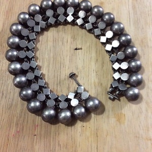 Anklet With Round and Triangle Accents