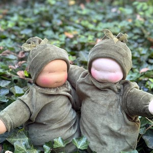 Moss Weighted Babies