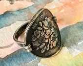 Coin ring - Japan 100 Yen Cherry Blossoms - with silver dime band - Japanese East Asian