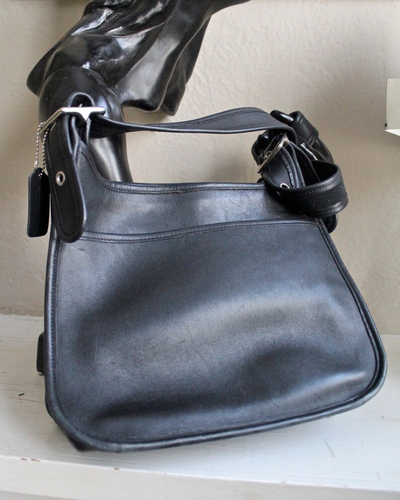 coach black crossbody strap