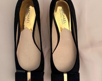 MICHAEL Michael Kors Black Suede Bow Gold Block Heel Pumps Size 8