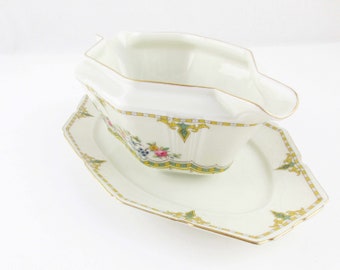 An 'Old Brunswick'/'Furstenberg' Gravy Boat With Attached Underplate - Porcelain - Germany - Vintage Dinnerware Replacements