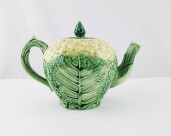 Etruscan Majolica Cauliflower Teapot and Mismatched Lid -  Late 1800s Majolica - Light Yellow with Green - Early GSH Etruscan Majolica