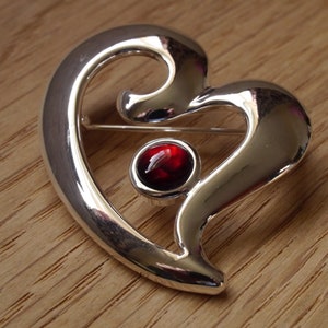 Red Ruby Abalone Heart Brooch Mothers Day Gift for her Mum Wife Daughter Girlfriend Sister Gran 40 Anniversary 30 50 60 70 80 July Birthday