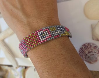 Bead Loomed Armband: Pinke, Gelbe & Graue Japanische Rocailles Perlen
