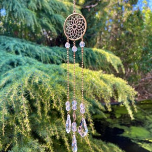 Crystal Dreamcatcher Suncatcher – Hanging Window Decor, Rainbow Maker, Boho Crystal Ornament