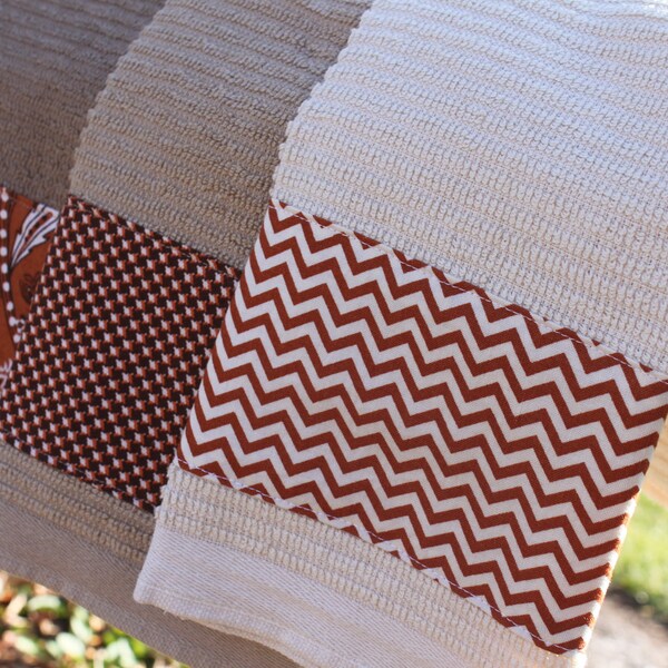 Kitchen Towels-Set of 3 towels autumn inspired/Brown/Orange/Chevron/ Fall/Wedding Gift/Birthday Gift