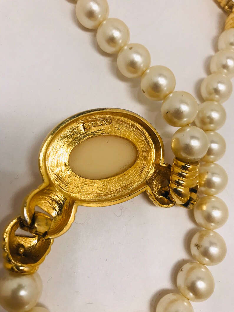 Vintage Napier pearl necklace