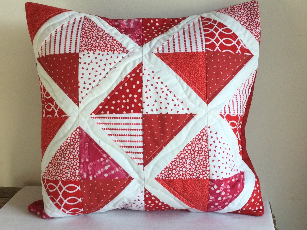 Quilted Pillow Cover Graphic Design in White and Reds Scrappy