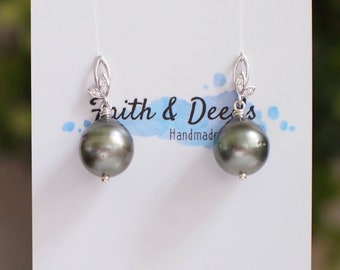 Tahitian Pearl Earrings // Platinum Gray // 925 Sterling Silver // 14K Gold-filled