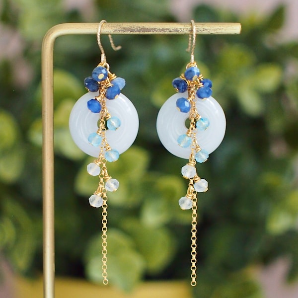 Typ A Donut Ohrringe // Lange Edelsteine // Blaues Ombre // 14K Gold-gefüllt // Unkonventionell und Stilvoll