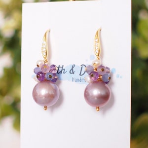パープルエジソンパールイヤリング // 宝石クラスター // アメジスト x タンザナイト x パール // 14K ゴールドフィルド // 夢のようなロマンチック