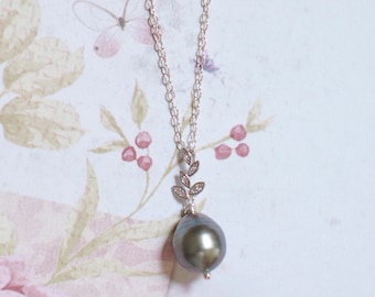 Tahitian Pearl Pendants // Platinum Gray // 925 Sterling Silver // Classic & Elegant