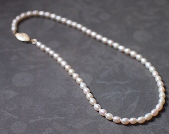 Fresh Water Pearl Necklace (4-5mm) // Pretty & Youthful // 14K Gold-filled