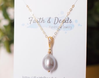 Gray Teardrop Pearl Pendant // 14K Gold-filled // Simple & Elegant